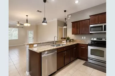 8505 Broken Willow Court, Tampa, FL 33647 - Photo 5