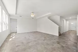 5715 Hevena Ct, Palmetto, FL 34221 - Photo 19