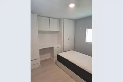 6349 New York Street, Zephyrhills, FL 33542 - Photo 5