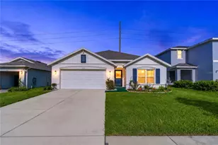 7760 Broad Pointe Dr, Zephyrhills, FL 33540 - Photo 1