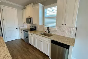 13205 Orca Sound Dr, Riverview, FL 33579 - Photo 19