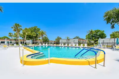 9032 Mission Oaks Boulevard #F, Seminole, FL 33776 - Photo 29