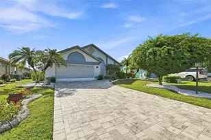 1807 E Del Webb Blvd, Sun City Center, FL 33573 - Photo 7