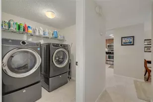 700 Starkey Rd, Largo, FL 33771 - Photo 17