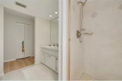 700 Starkey Road #323, Largo, FL 33771 - Photo 23