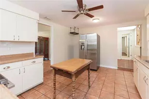 8719 Handcart Rd, Wesley Chapel, FL 33545 - Photo 11
