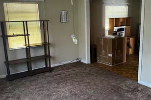 1301 W Hamilton Ave, Tampa, FL 33604 - Photo 7