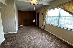 1301 W Hamilton Ave, Tampa, FL 33604 - Photo 9