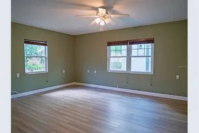 6724 17th Lane N, Saint Petersburg, FL 33702 - Photo 17
