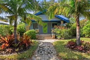 1024 23rd Ave N, Saint Petersburg, FL 33704 - Photo 1