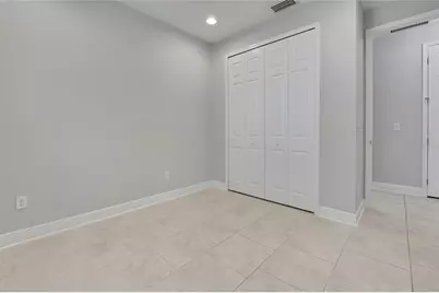 30801 Parrot Reef Court, Wesley Chapel, FL 33545 - Photo 29