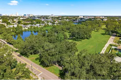 1000 S Evergreen Avenue, Clearwater, FL 33756 - Photo 37
