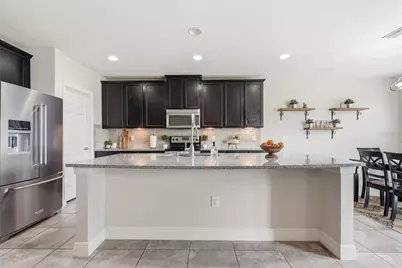 10229 Newminster Loop, Ruskin, FL 33573 - Photo 17