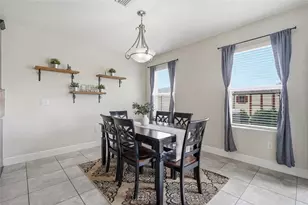 10229 Newminster Loop, Ruskin, FL 33573 - Photo 13