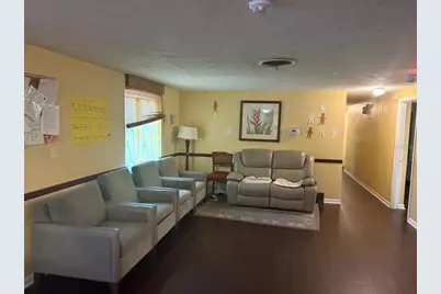 439 E Martin Luther King Jr Drive, Tarpon Springs, FL 34689 - Photo 7
