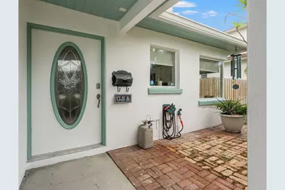 105 Adalia Avenue, Tampa, FL 33606 - Photo 3
