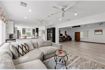 105 Adalia Avenue, Tampa, FL 33606 - Photo 11
