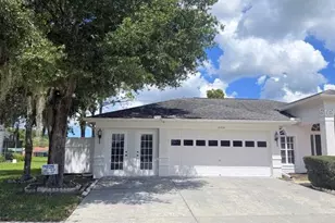 8708 Maple Lake Pl, Tampa, FL 33635 - Photo 1