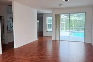 8708 Maple Lake Pl, Tampa, FL 33635 - Photo 7