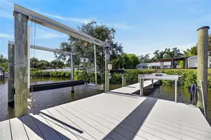 6712 Myrna Dr, Tampa, FL 33619 - Photo 77