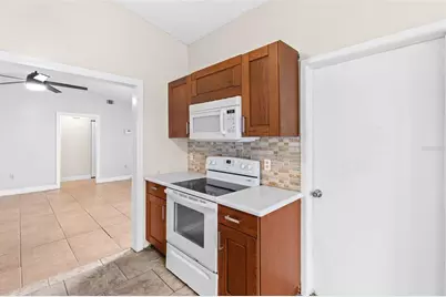 629 Stillview Circle, Brandon, FL 33510 - Photo 11