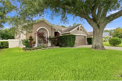 7736 Marbella Creek Avenue, Tampa, FL 33615 - Photo 5