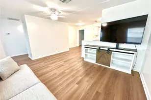 121 Granada Blvd, North Port, FL 34287 - Photo 7
