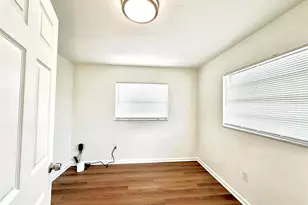 121 Granada Blvd, North Port, FL 34287 - Photo 23