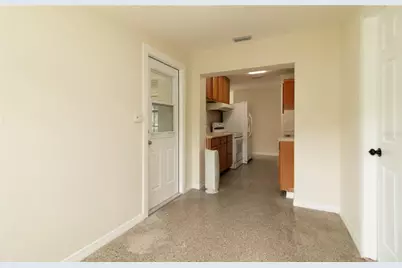 5116 Eldorado Drive, Tampa, FL 33615 - Photo 15