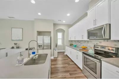 7605 S Kissimmee Street, Tampa, FL 33616 - Photo 5