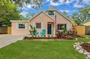 15065 Newport Rd, Clearwater, FL 33764 - Photo 1