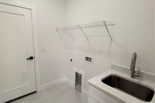 8208 N Elmer St, Tampa, FL 33604 - Photo 25