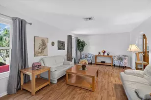 13497 Oval Dr E, Largo, FL 33774 - Photo 29