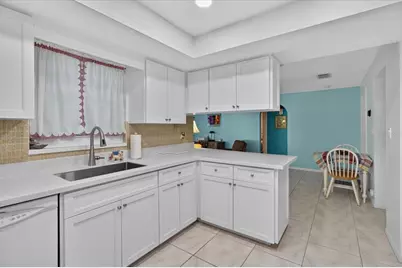 13497 Oval Drive E, Largo, FL 33774 - Photo 35