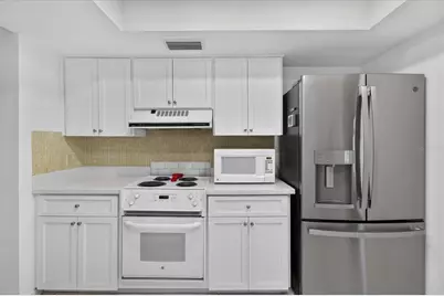 13497 Oval Drive E, Largo, FL 33774 - Photo 33