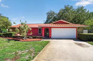 13497 Oval Dr E, Largo, FL 33774 - Photo 1