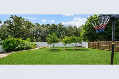 1633 St Catherine Drive E, Dunedin, FL 34698 - Photo 7