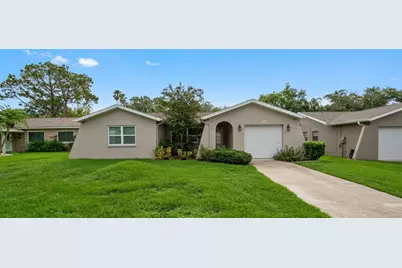 1633 St Catherine Drive E, Dunedin, FL 34698 - Photo 1