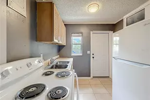 927 Hoffner Ave, Orlando, FL 32809 - Photo 7