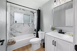 2547 Kingston St S, Saint Petersburg, FL 33711 - Photo 17