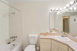 8121 N Ola Ave, Tampa, FL 33604 - Photo 13