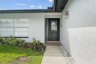 5809 Imperial Key, Tampa, FL 33615 - Photo 3