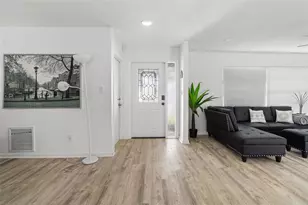 5809 Imperial Key, Tampa, FL 33615 - Photo 5