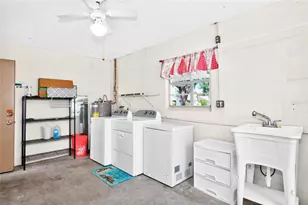 2245 Greenwich Dr, Sun City Center, FL 33573 - Photo 35