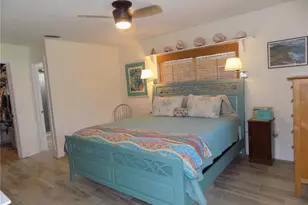 1874 Wateroak Dr W, Clearwater, FL 33764 - Photo 5