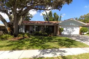 1874 Wateroak Dr W, Clearwater, FL 33764 - Photo 1