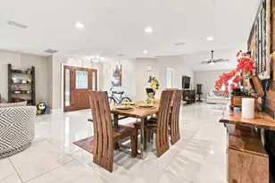 17933 Eagle Ln, Lutz, FL 33558 - Photo 5