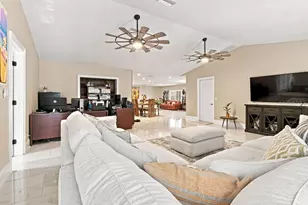 17933 Eagle Ln, Lutz, FL 33558 - Photo 3