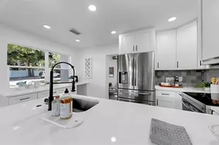 4112 W Lawn Ave, Tampa, FL 33611 - Photo 33