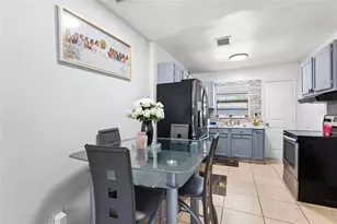 2313 E 111th Ave, Tampa, FL 33612 - Photo 11
